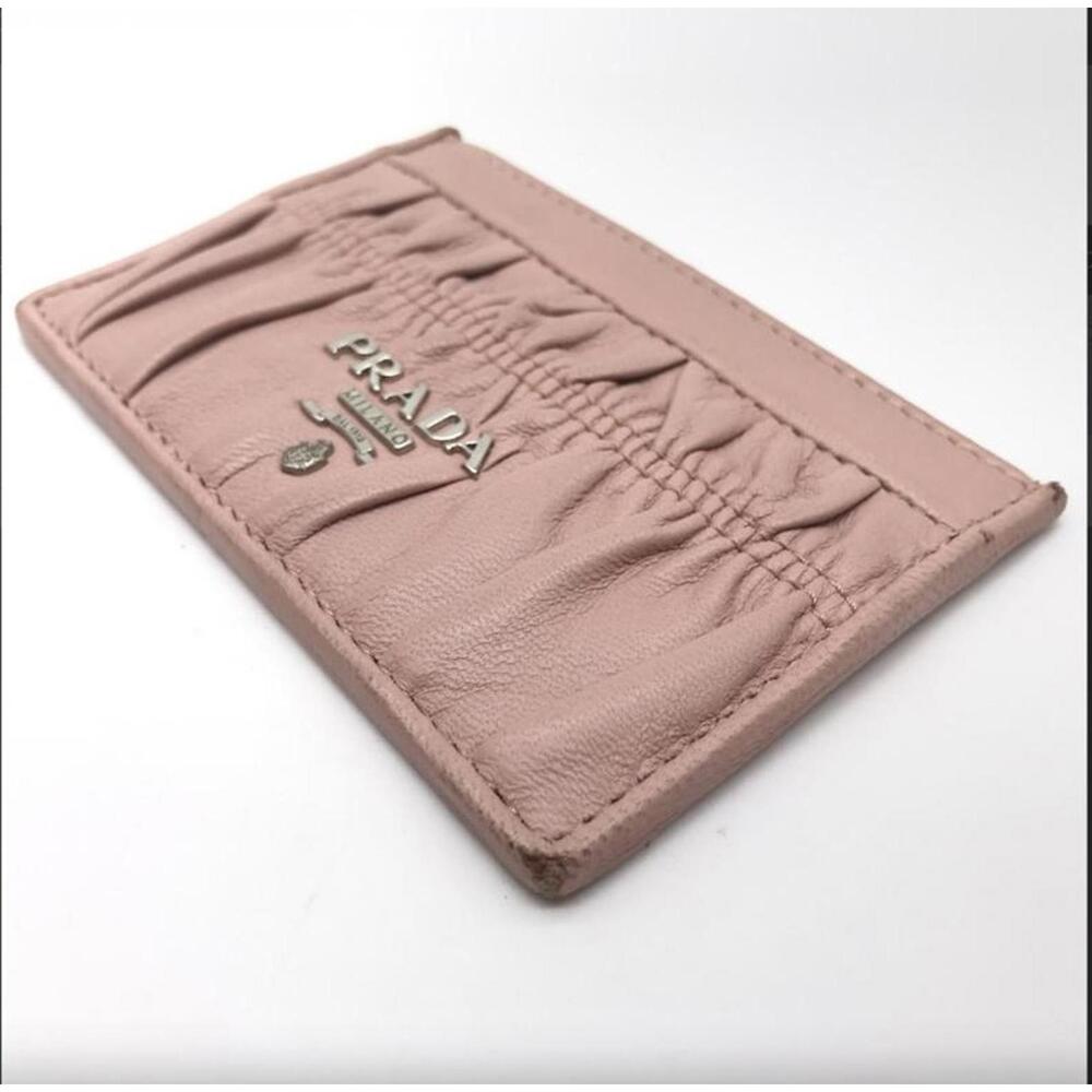 Prada Pink Nappa Gaurfre Leather Card hold Pre-Loved Good condition - Picture 8 of 9